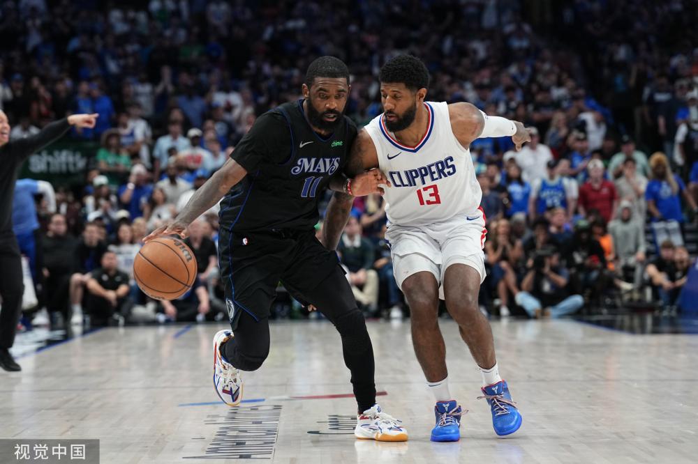 更是对他个 更是对他个